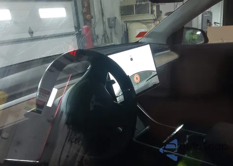 2020 Tesla Model Y Long Range Dual Motor All-Wheel Drive из США, поврежденный, VIN 5YJYGDEE3LF036846